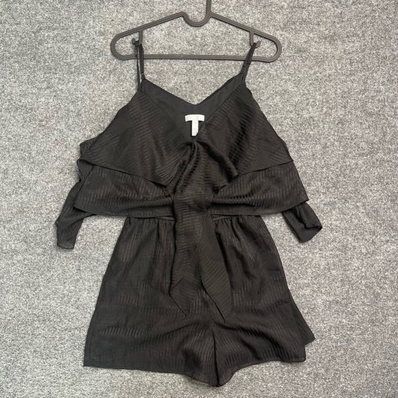 Leith Pants - Leith Womens Romper Black Geometric Stripe Cold Shoulder V Neck Tie Front S